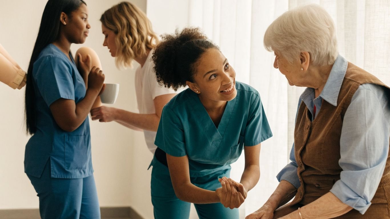 CNA classes in Washington, DC: How to choose a program and get certified